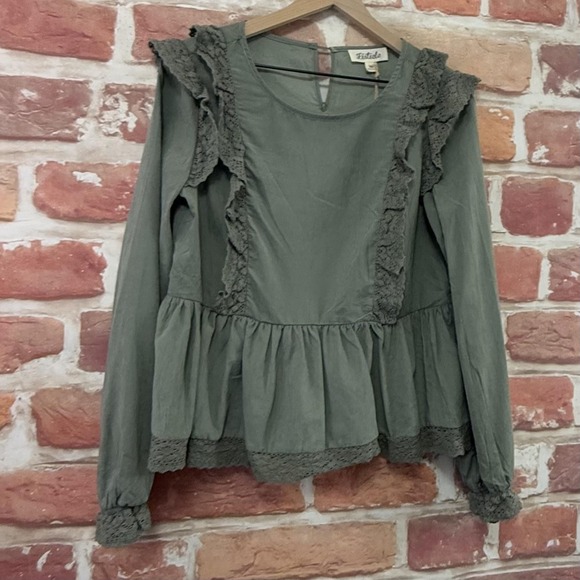 Listicle Top Womens Medium Green Boho Embroidered Crochet Worn Look Casual Shirt - Picture 2 of 9